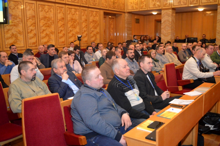 В Ужгороді стартувала Міжнародна конференція «Збереження та репродукція карпатських бджіл»