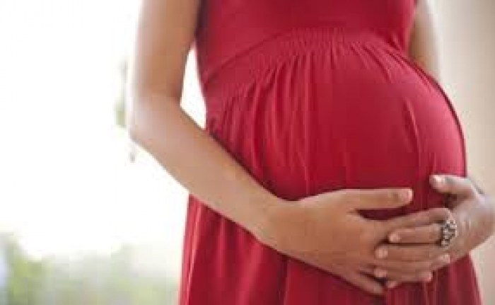 "Право на гідні пологи": вагітних ужгородок запрошують на форум