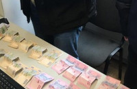 У Мукачеві викрито судового експерта НДКЦ при отриманні хабаря