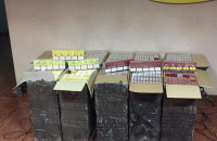 На Закарпатті контрабандисти втекли від прикордонників, покинувши майже 5000 пачок цигарок