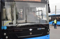Ужгородці з інвалідністю внаслідок війни можуть отримати проїзні квитки для безоплатного та із 50% знижкою проїзду