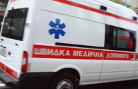 Отруєння невідомою речовиною на Виноградівщині: 10-річний хлопчик помер у кареті швидкої