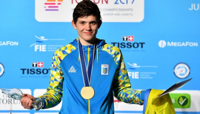 Василь Гумен повернувся в Ужгород після перемоги на Чемпіонаті світу з фехтування
