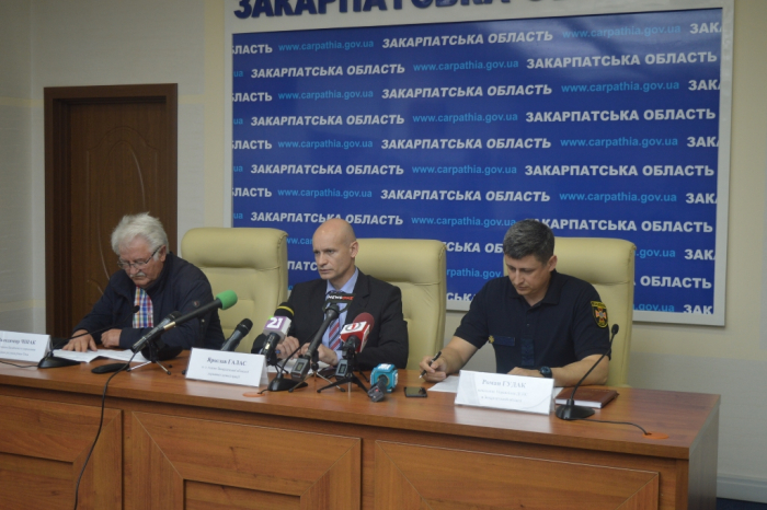 Реальна ситуація з паводком на Закарпатті: підтоплено 111 будинків, 484 підвали, пошкоджено 15 мостових переходів