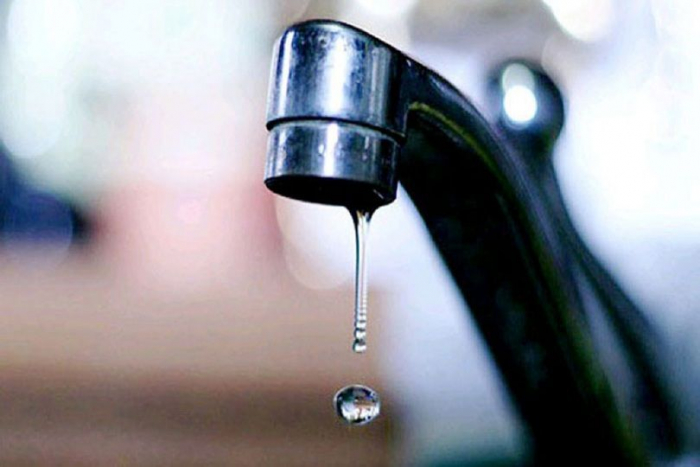 До уваги ужгородців: водоканал повідомляє про перебої з водопостачанням та перекриття автошляху