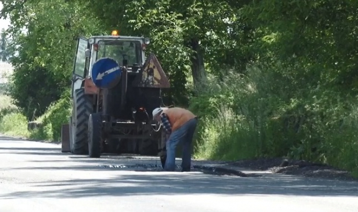 Спрацювало: перекриття дороги у Грушові, на Тячівщині, завершилось компромісом (ВІДЕО)