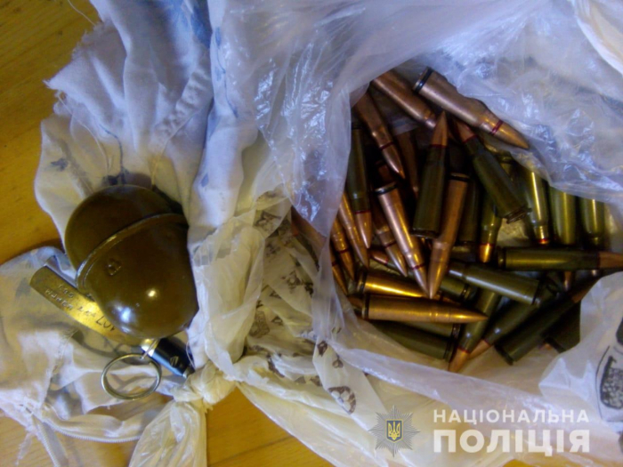 За гранату та патрони мешканець Іршави думав заробити 2000 грн – поліція була проти