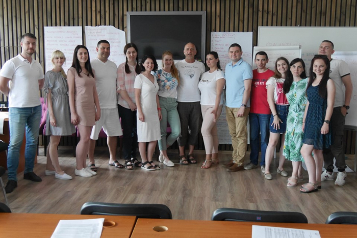 Проект «Крок до ефективного управління в місті Ужгород»: чого навчають?