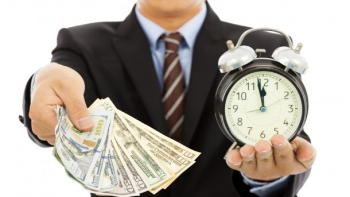 Пишуть у Фейсбук: Роберт Горват взяв кредит 51 мільйон гривень на Дастор перед виборами. На що?