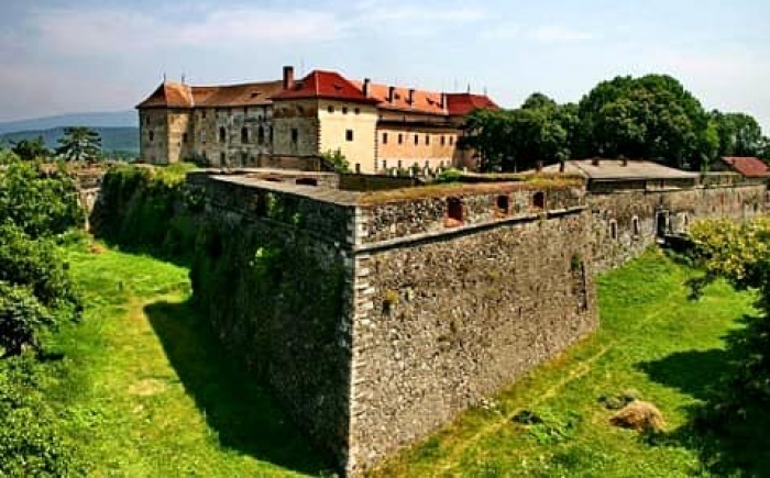 Ужгородський замок очолив ТОП-3 найвідвідуваніших музеїв Закарпаття