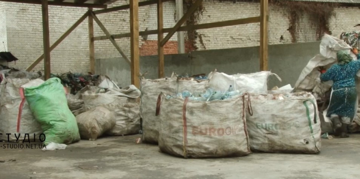 Що робити зі сміттям, поки про сміттєпереробні заводи на Закарпатті лише говорять (ВІДЕО)