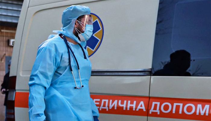 Стрибок інфікування COVID-19 на Закарпатті: 316 випадків та п’ять людей померло за добу