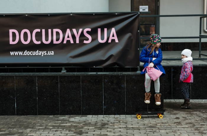 На Закарпатті розпочинається 17 мандрівний фестиваль документального кіно Docudays UA