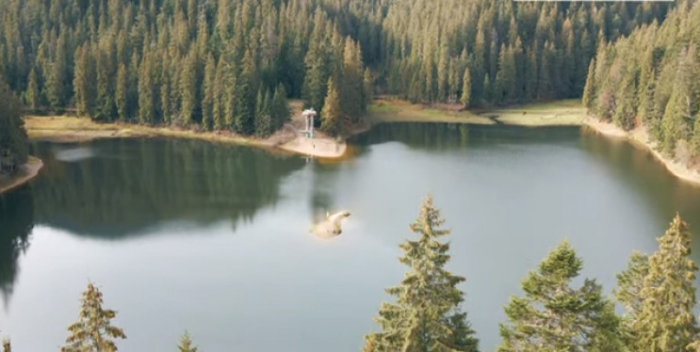 Озеро Синевир показали із висоти польоту квадрокоптера (ВІДЕО)