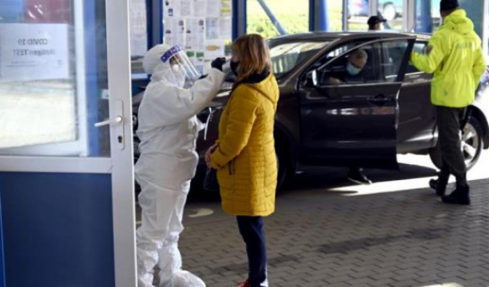 Як відбувається тестування пасажирів на кордоні Словаччини та України (ВІДЕО)