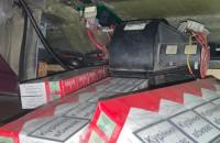 Прикордонники виявили у рейсовому автобусі контрабандні сигарети