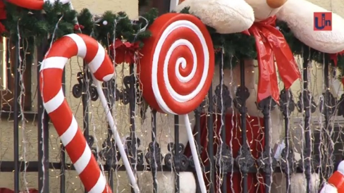 Новорічно-різдвяний ярмарок чекає на гостей на пл. Петефі в Ужгороді