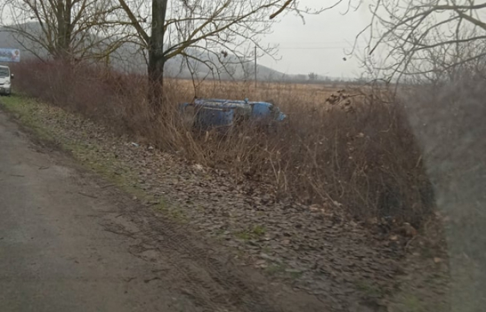 Аварія на Берегівщині: рух дорогою ускладнено