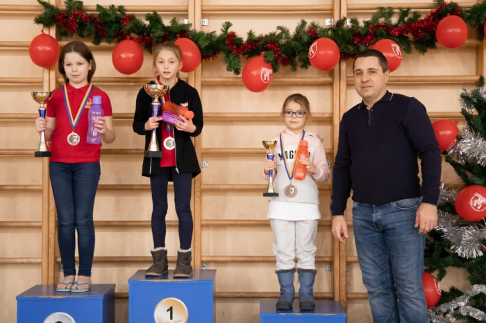 В Ужгороді відбувся дитячий турнір із плавання