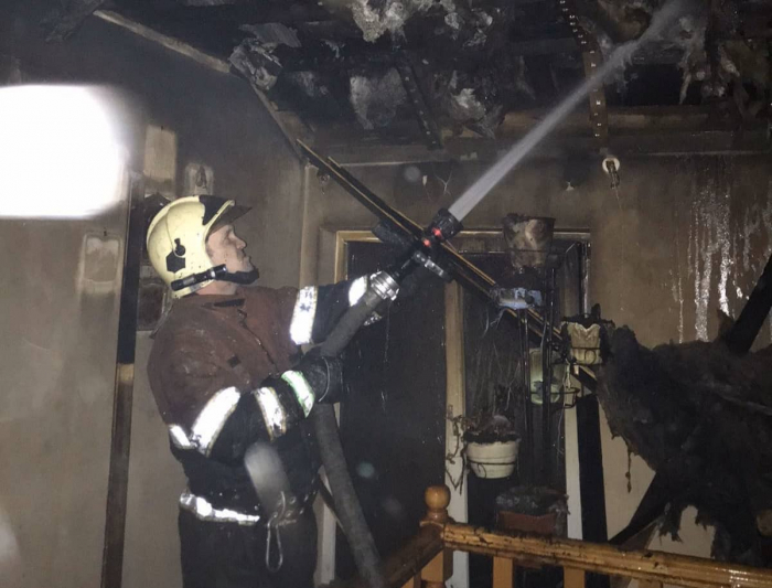 Хустські пожежники рятували від вогню три споруди (ФОТО)