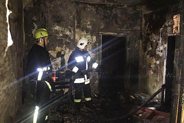 Тячівські вогнеборці врятували на пожежі трьох людей