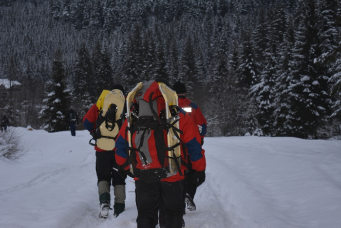Закарпатські рятувальники продовжують шукати туристів, які напередодні заблукали у горах