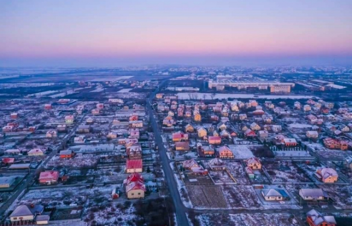 Китайський фотограф показав ранок в Ужгороді з висоти пташиного польоту (ФОТО)