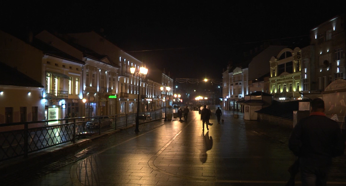 Сучасний підхід та економія: в Ужгороді триває модернізація вуличного освітлення