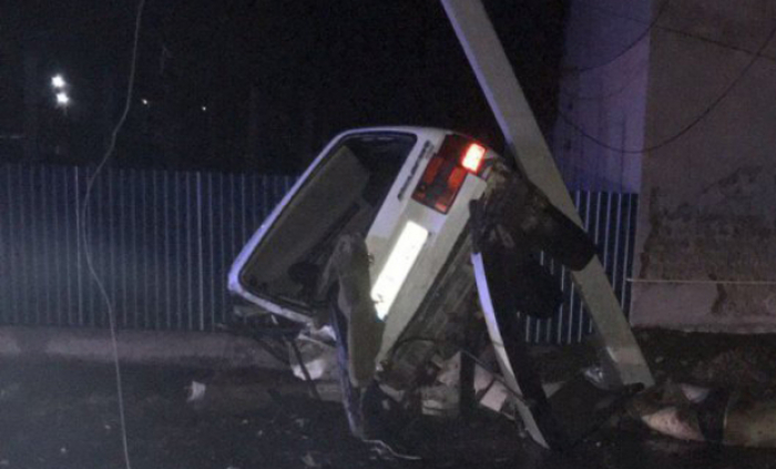Смертельне зіткнення у Виноградові: авто влетіло в електроопору