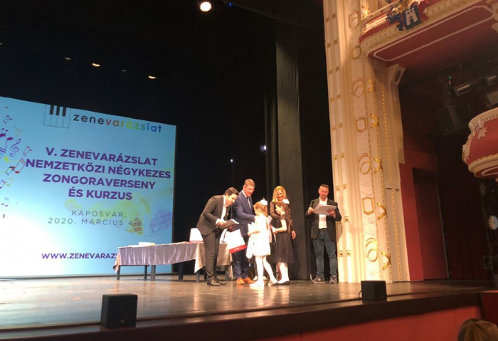 Ужгородські школярі привезли нагороди Міжнародного конкурсу фортепіанних ансамблів