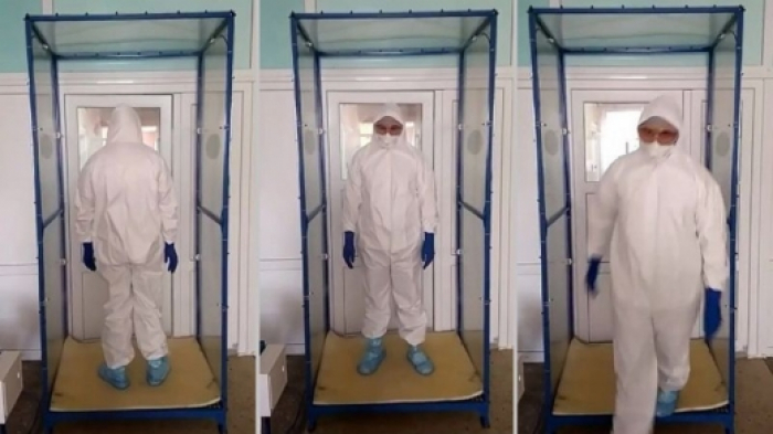Волонтери забезпечили інфекційну лікарню в Ужгороді дезинфікуючими рамками