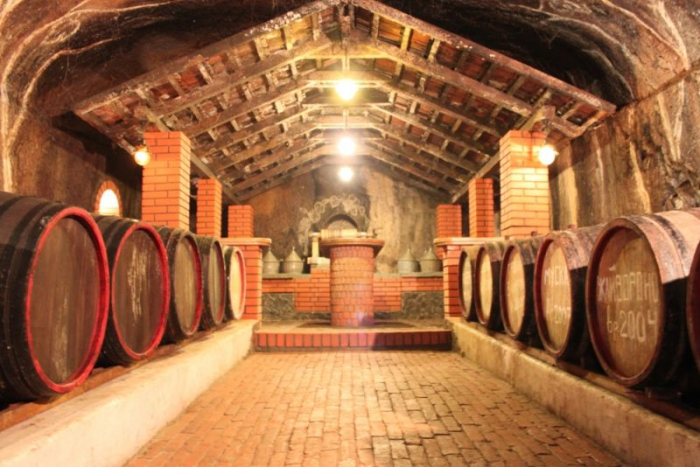 Екскурсії по-закарпатськи: винороби проведуть онлайн-екскурсії про вино