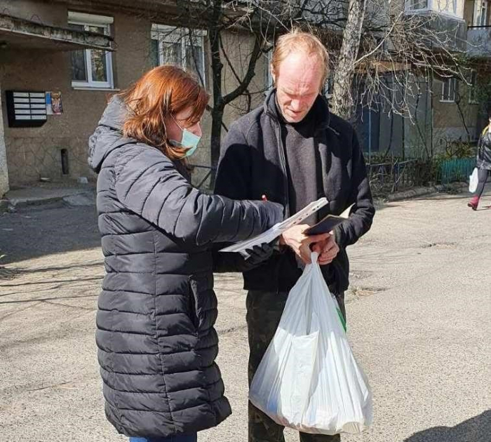 В Ужгороді продовжують підтримувати мешканців міста, які цього найбільш потребують ФОТО