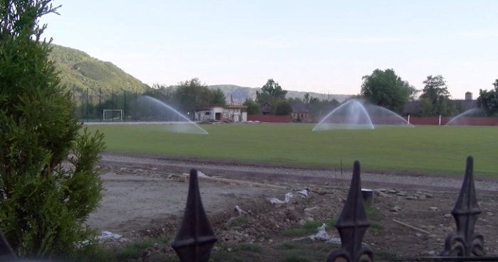 У селі на Тячівщині футбольне поле стадіону відповідатиме міжнародним нормам