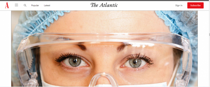 The Atlantic опублікував зворушливе фото очей закарпатської медпрацівниці, яка рятує від COVID-19