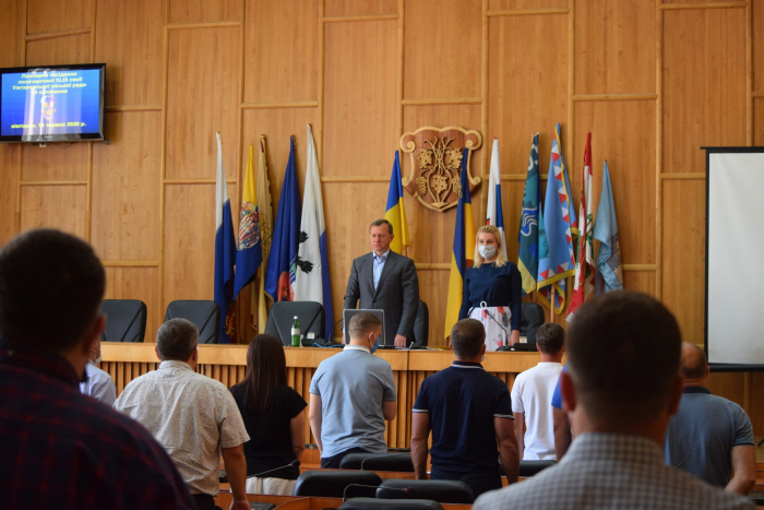 Позачергова сесія Ужгородської міської ради: що вирішують депутати?  
