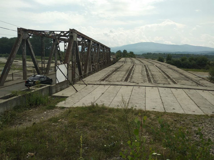 Спорудження «Буштинського мосту» буде завершено у стислі терміни