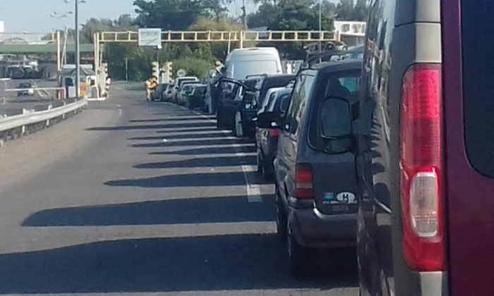 На Закарпатті через кордон намагались вивезти двох дітей з підробленими документами