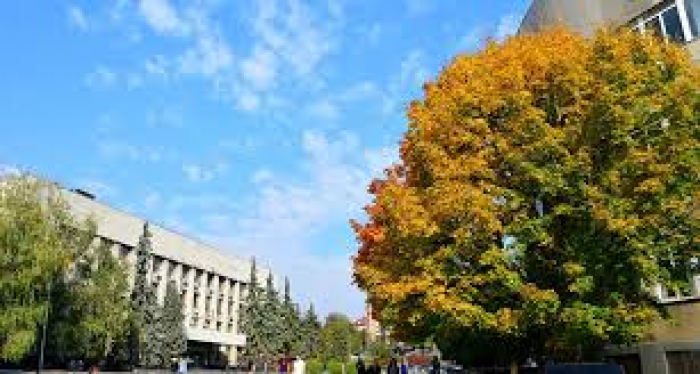 Про зовнішню рекламу в Ужгороді і не тільки говоритимуть завтра під час засідання виконкому