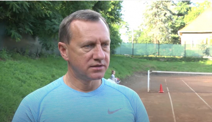 Міський голова Богдан Андріїв: "Потрібно зберегти тенісні корти в Ужгороді"