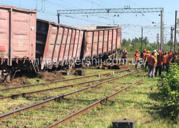 На Берегівщині потяг зійшов із рейок