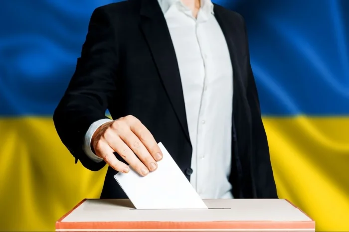 На Закарпатті більше сотні людей вже змінили виборчу адресу