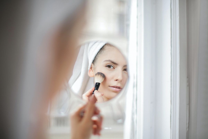 Жіноча шпаргалка: щоденні звички, які шкодять шкірі обличчя
