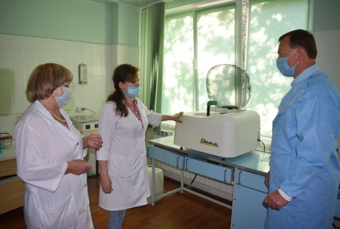 Спецобладнання майже на 3,4 млн грн придбали в Ужгородську центральну міську клінічну лікарню