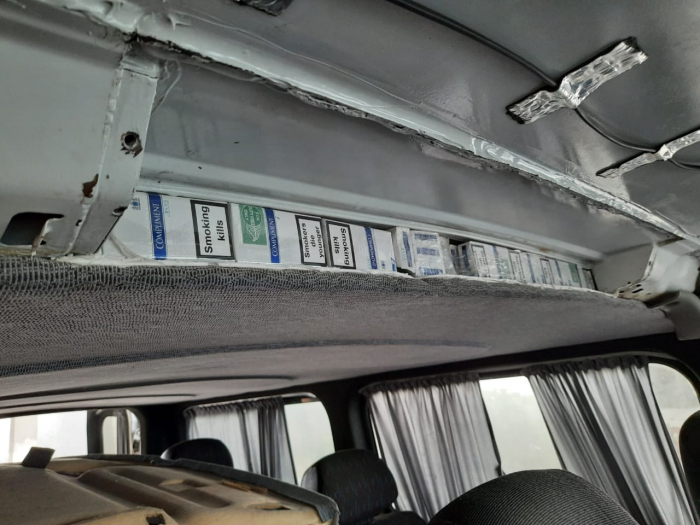 На українсько-румунському кордоні в Закарпатті водія «підвів» дах мікроавтобуса