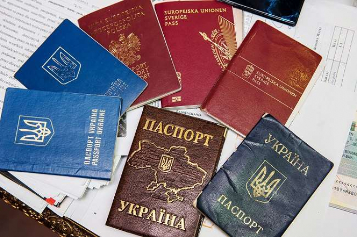 Що відповів Кулеба в Ужгороді на питання про подвійне громадянство? 