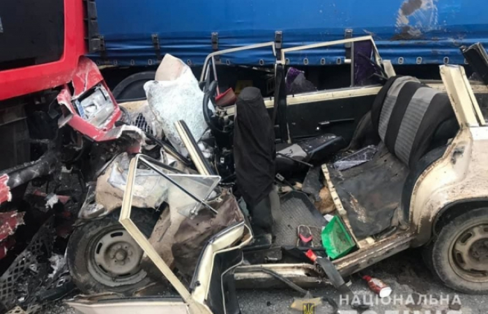 У страшній аварії в Коломиї загинуло троє закарпатців (ФОТО)