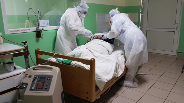 Закарпаття: лише 36 % ліжок у лікарнях заповнені хворими на коронавірусну інфекцію