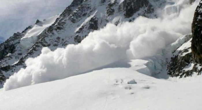 На Закарпатті оголосили штормове попередження: у горах можливе сходження лавин