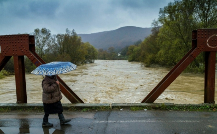 Рятувальники попередили про можливе підвищення рівня води на річках Закарпаття
